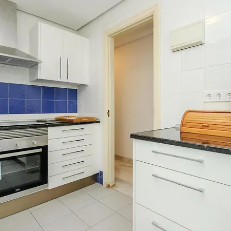 Three-bedroom In Appartamento Torremolinos